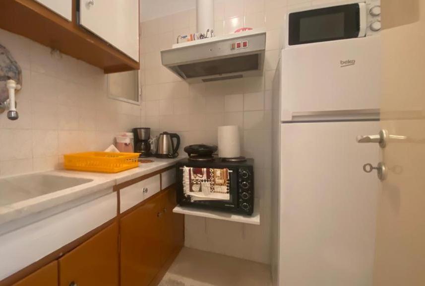 Apartament Centre Of Loutraki With Sea View Zewnętrze zdjęcie